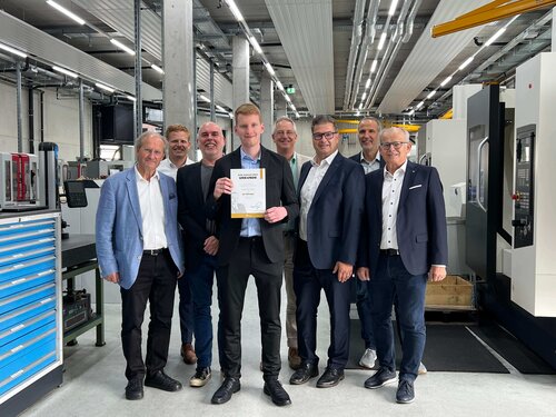 42nd Karl Kessler Prize Awarded to Jan Bolsinger